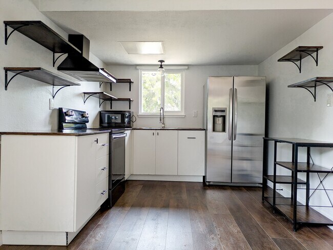 Building Photo - 7431 St Philomena Way