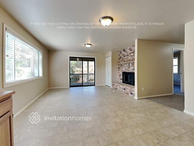 Building Photo - 926 S Magnolia Ln