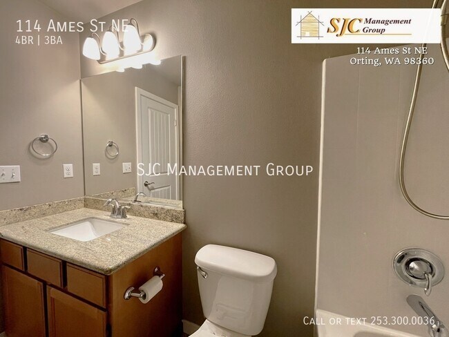 Building Photo - 114 Ames St NE