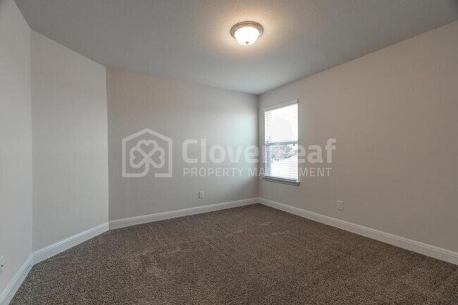 Building Photo - 6038 Akin Cir