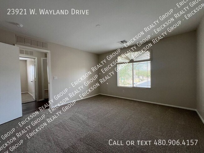 Building Photo - 23921 W Wayland Dr