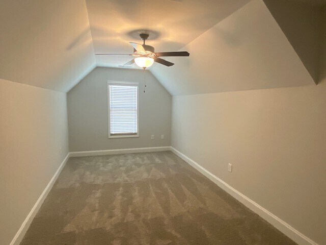 Building Photo - 3 Bedroom 2.5 bath House