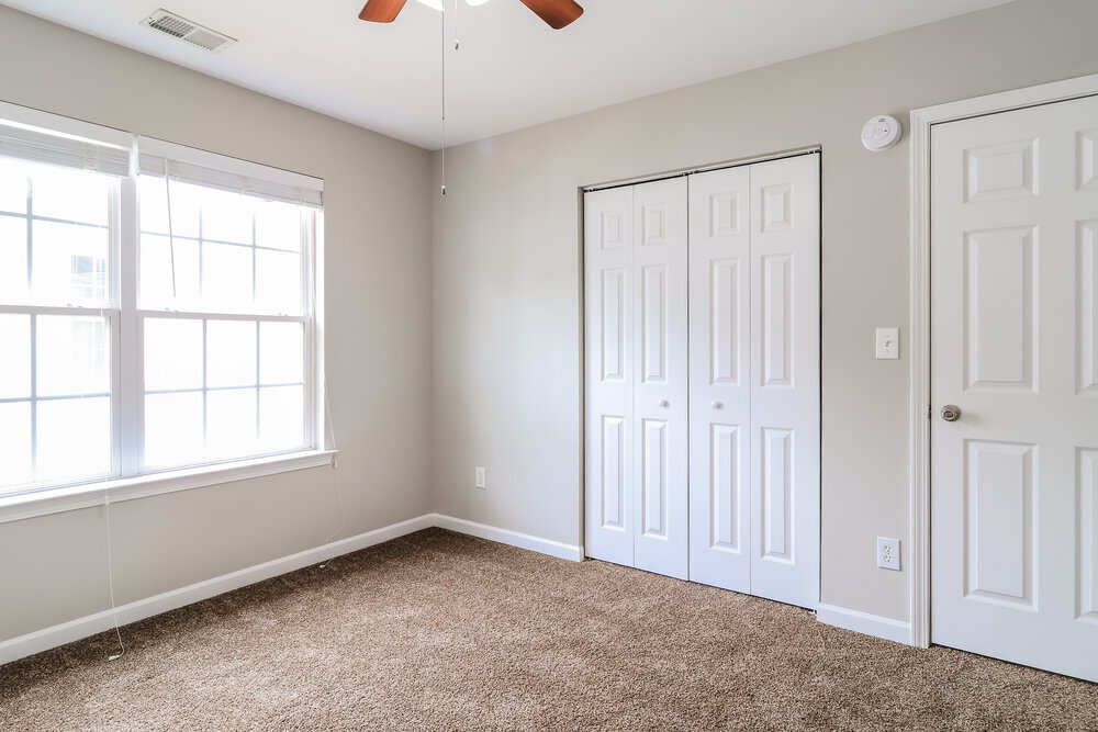 Building Photo - 4639 Liberty Square Dr