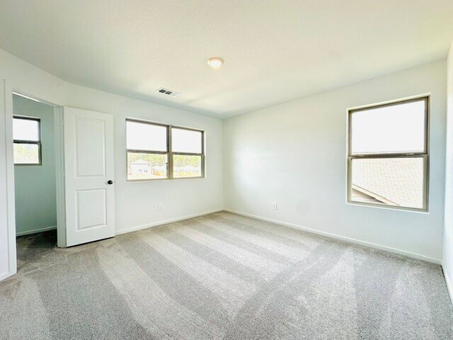 Building Photo - 2711 Pheasant Hl Ct