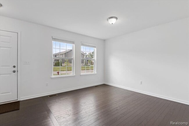 Building Photo - 21422 Navarra Dr