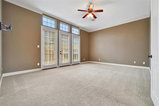 Building Photo - 1707 Dominica Dr