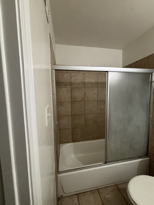 Building Photo - Updated interior - must see! Parking On Site - Laundry On Site