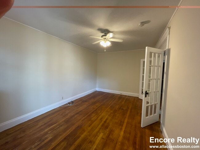 Building Photo - 110 Brainerd Rd