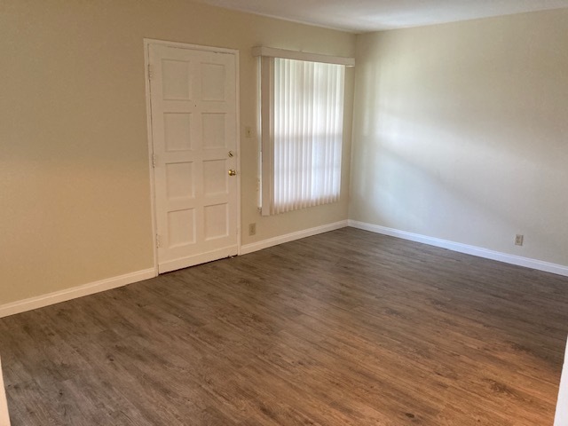 Living Area with Laminate Flooring - 1851 Riverside Drive