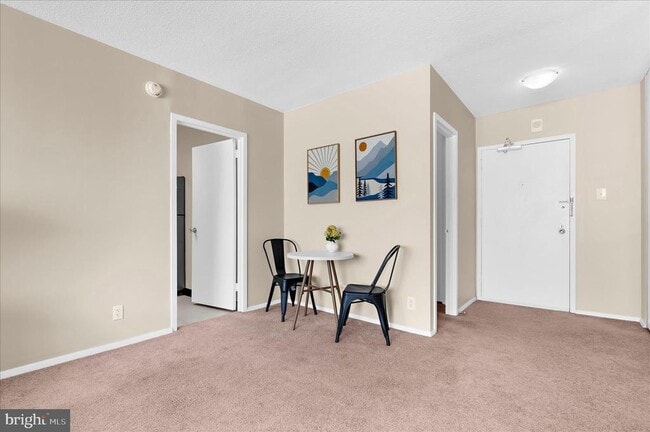 Building Photo - 5500 Friendship Blvd