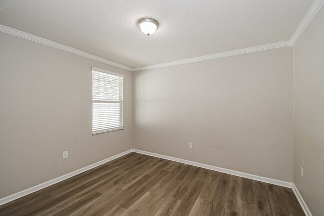 Building Photo - 2231 Pebble Point Dr