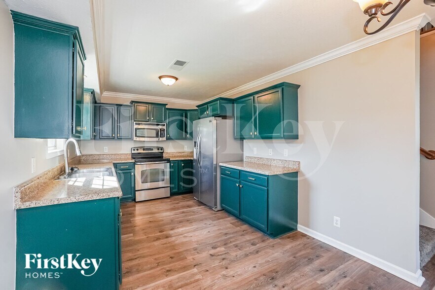 Building Photo - 1302 Marcy Ct