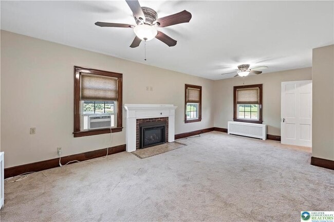 Building Photo - 1340 Tatamy Rd
