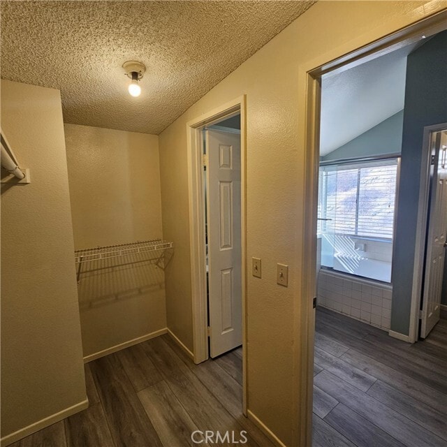 Building Photo - 716 La Loma Ln