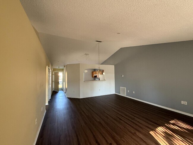 Building Photo - 2156 Deltona Blvd