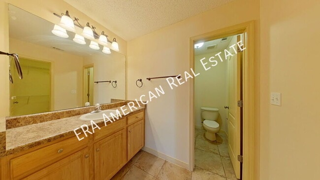 Building Photo - 6454 Moonlight Ln