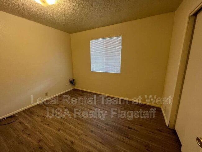 Building Photo - 117 E Ellery Ave