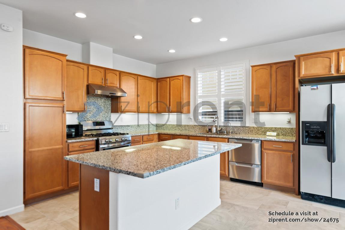 Building Photo - 2883 Seadrift Cir