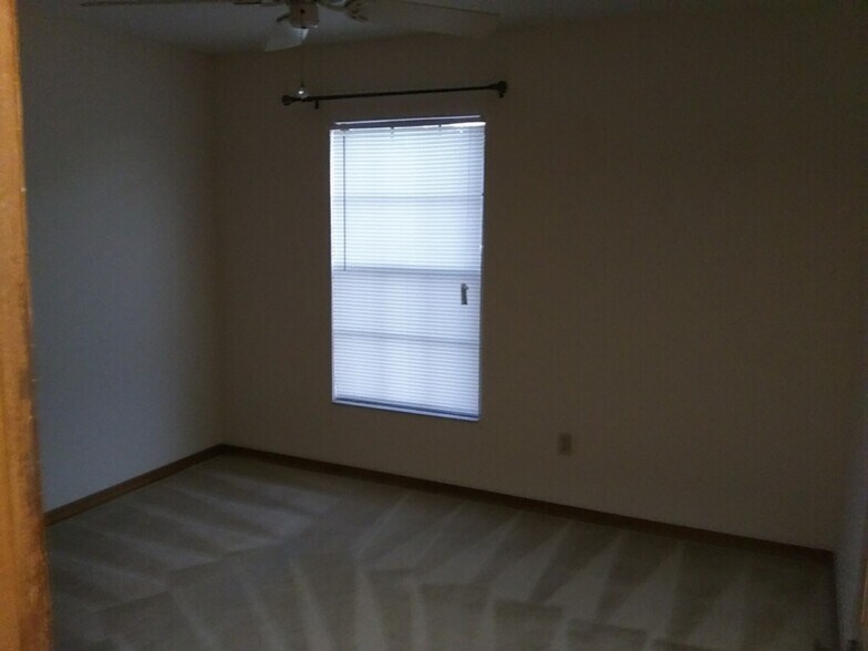 Building Photo - 4515 Southampton Ct