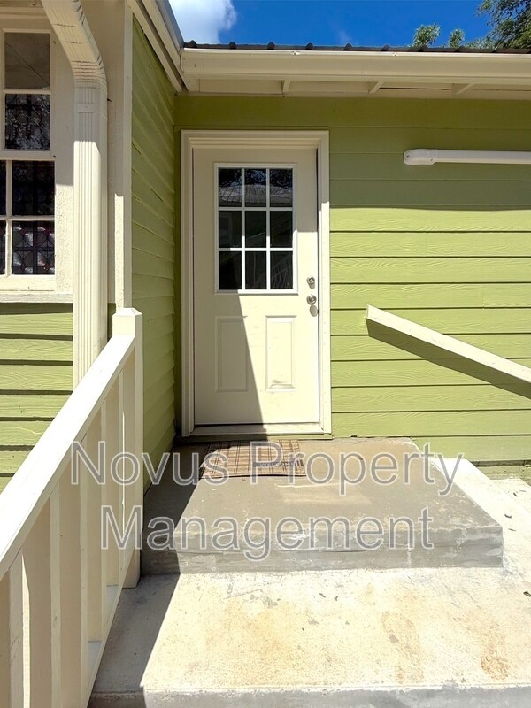 Building Photo - 209 Wedowee St