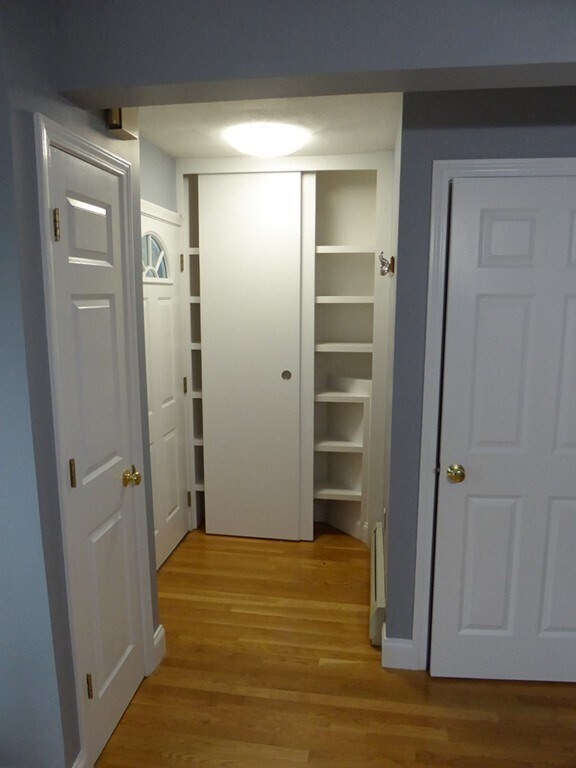 Building Photo - 61 Baxter St