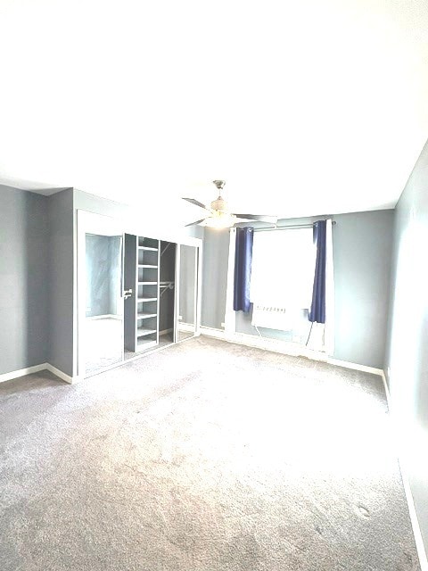 Building Photo - 2772 E 75th St