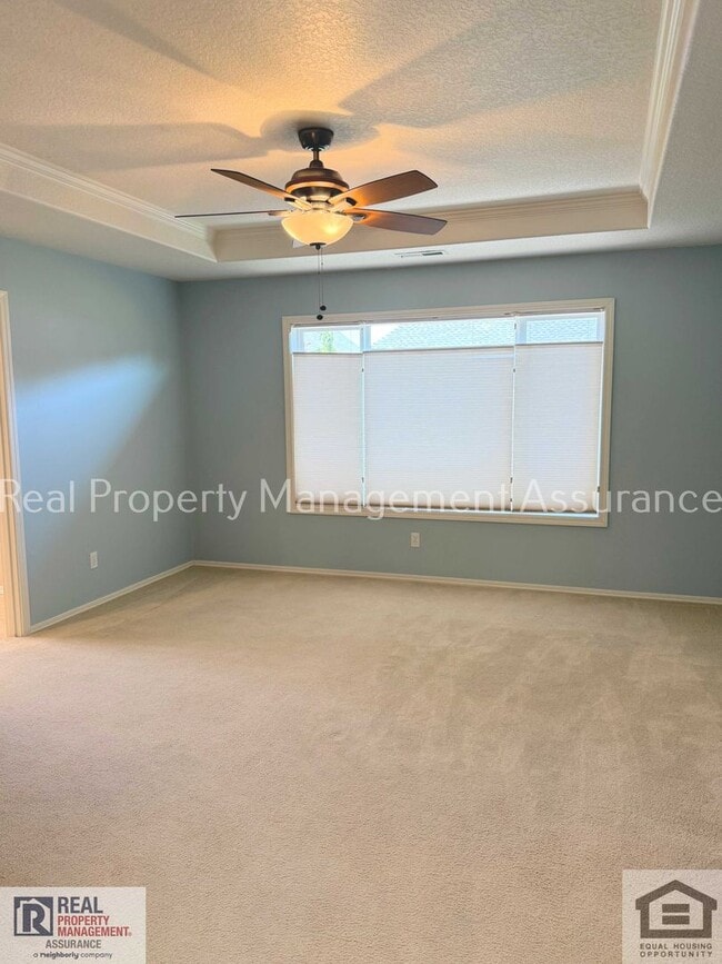 Building Photo - 13611 NW Stonebridge Dr