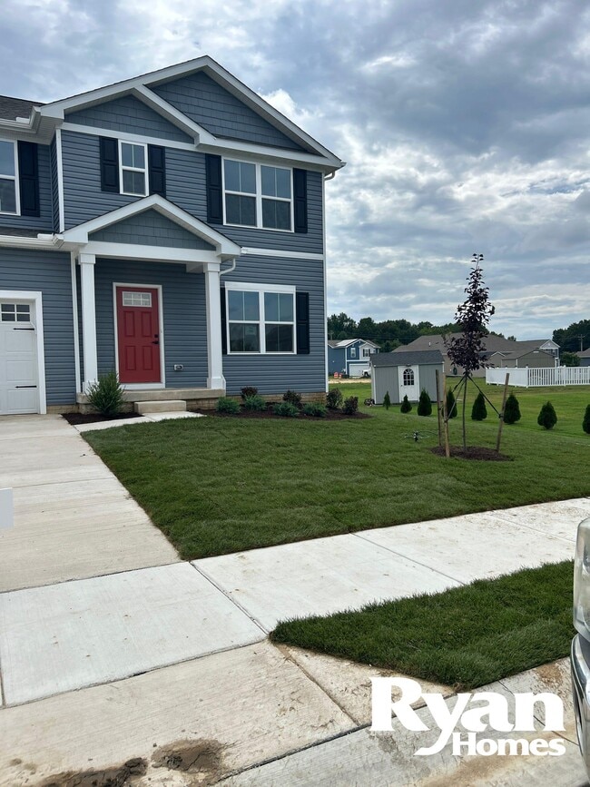 Building Photo - 702 Four Seasons Ct