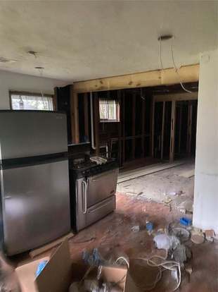 Building Photo - 3621 McGowen St