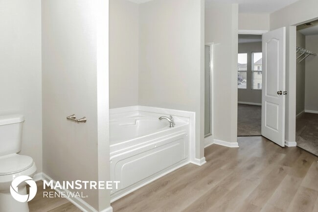 Building Photo - 141 Wethersfield Dr