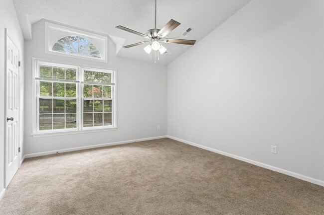Building Photo - 903 Belvoir Cir