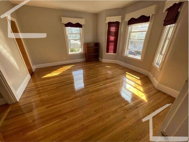 Building Photo - 39 Winship St #2B Boston MA 02135
