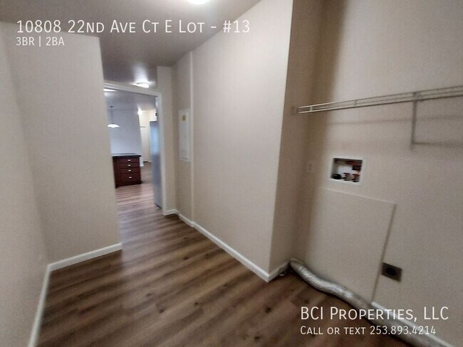 Building Photo - 10808 22nd Ave Ct E