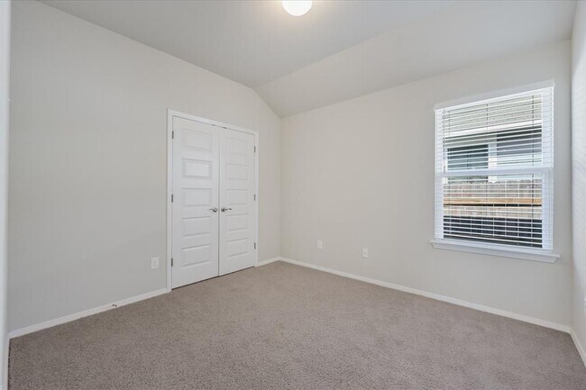 Building Photo - 201 Spiny Lizard Ln