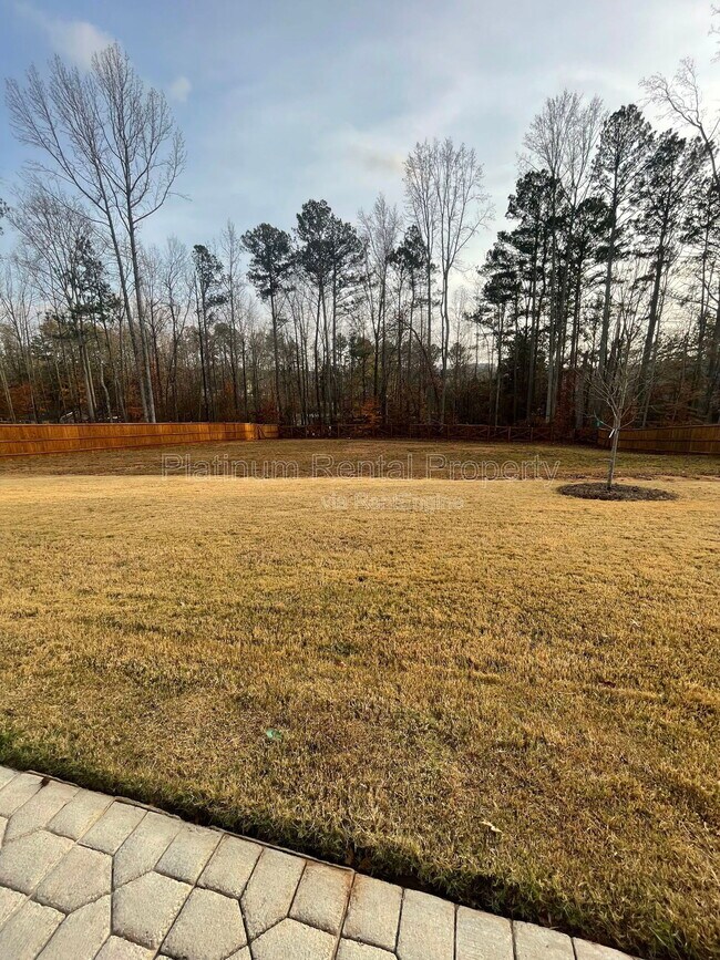 Building Photo - 8225 Crooked Crk Dr