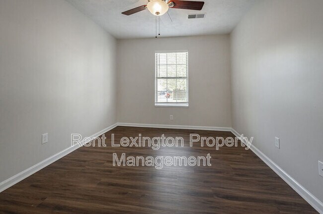 Building Photo - 772 Orlean Cir
