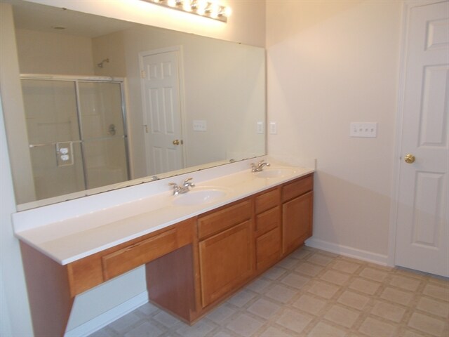 Building Photo - 225 Mott Rd