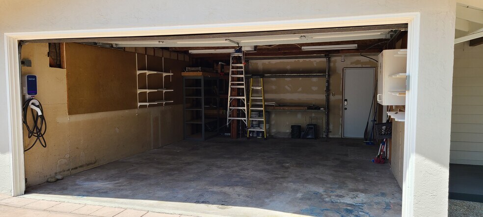 Building Photo - 514 Osborn Ln