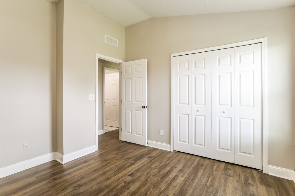 Building Photo - 3163 Pine Haven Dr