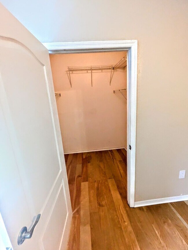 Building Photo - ANNUAL UNFURNISHED GROUND FLOOR CONDO 3 BED 2 BATH