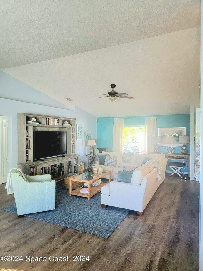 Building Photo - 3785 Long Leaf Dr