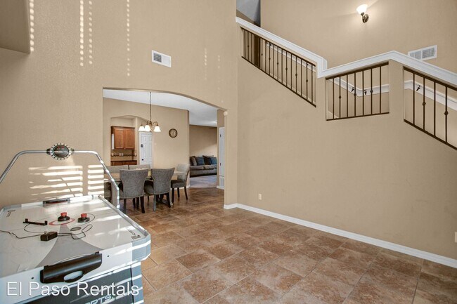 Building Photo - 3 br, 2.5 bath House - 3240 Peruvian Paso