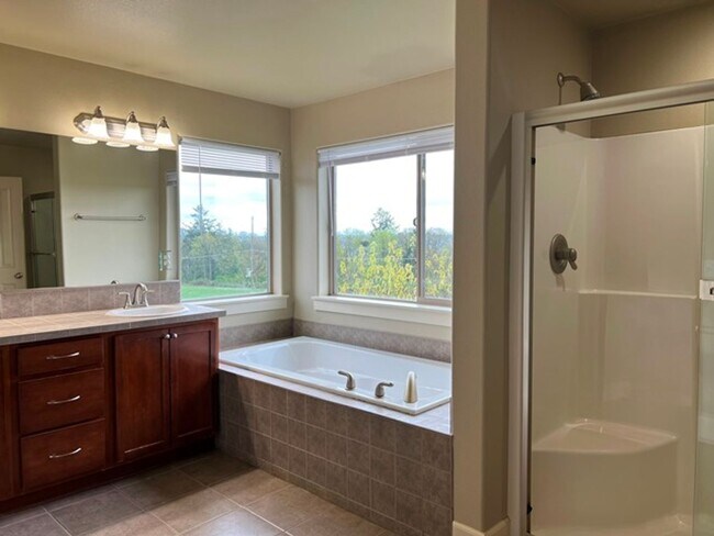 Building Photo - 2710 Eagles Eye Ave NW
