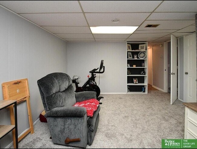 Building Photo - 11823 N 157th St