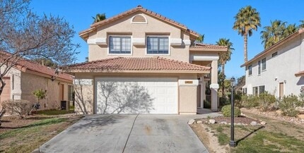 Building Photo - Modern 3Bed/2.5Bath/2Car - 2 Story Home Located In The Guard-Gated Los Prados Golf Community!