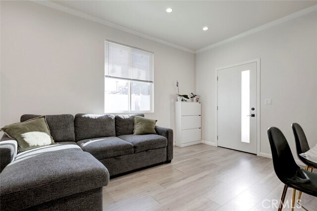 Building Photo - 10531 Greenburn Ave
