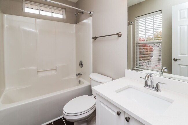 Building Photo - 13017 Autumn Trace Dr