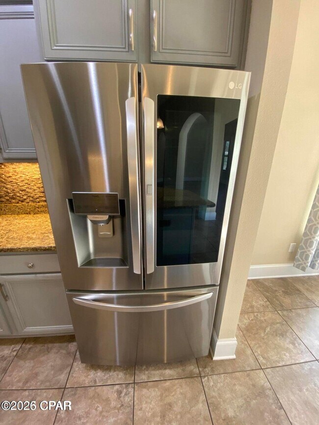 Building Photo - 1100 Zephyr Wy