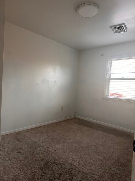 2nd bedroom - 337 E 2nd St