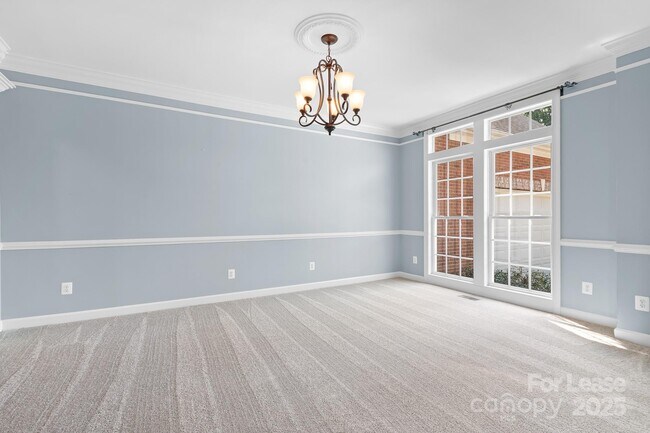 Building Photo - 20428 Marblehead Ct